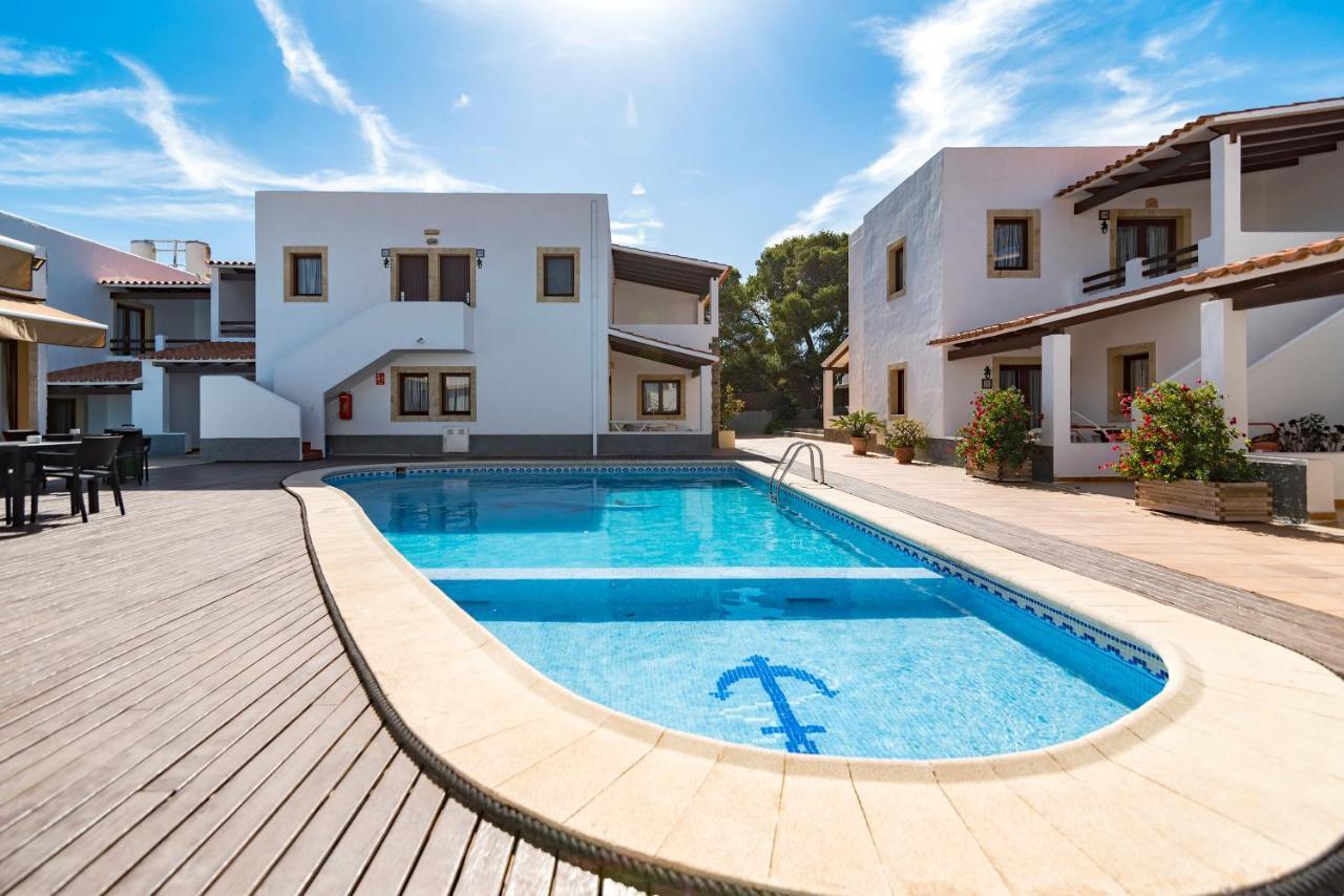 Apartamentos Mar Y Sal La Savina  Exterior photo